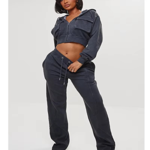 Haut court à capuche personnalisé pour femme en coton tricoté, séchage rapide, écologique, avec fermeture éclair et design cargo délavé à l'acide - Product Image 2