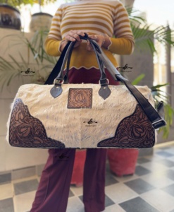 Bolsos de Cuero Metálico Tallados a Mano, Bolsa Hecha a Mano, Bolsa de Viaje Unisex, Bolsa Grande de Cuero con Pelo, Multiusos - Product Image 4