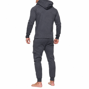 Conjunto Deportivo Informal de Dos Piezas para Hombre, Pantalones Jogger Cargo con Capucha en Gris Carbón, Ropa Deportiva Urbana - Product Image 3