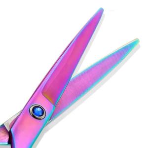 Ciseaux de coiffure professionnels Morje Surgical en acier inoxydable 440C, lame tranchante, pour droitiers, manche moyen, finition arc-en-ciel, 28 - Product Image 3