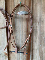 Harnais de dressage et de course en cuir occidental durable pour l'équitation, rembourré, avec logo personnalisé