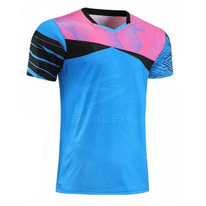 Uniforme de Voleibol Ligero con Tecnología Avanzada de Gestión de la Humedad para Mantenerse Seco y Concentrado - Product Image 4