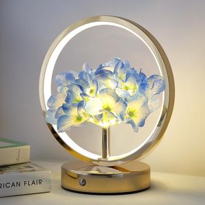 Lampada a Sfera con Fiori di Ortensia, Ricaricabile Senza Fili, Luce Notturna Dimmerabile a 3 Intensità, Regalo per Donne/Mamme, Accessorio per Camera da Letto - Product Image 5