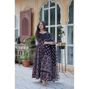 Hermoso Salwar Kameez de Algodón para Fiestas, Talla XL, Top y Pantalón con Dupatta, Elegante Ropa de Fiesta - Product Image 2