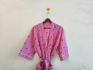 ชุดนอนฤดูร้อนน้ำหนักเบา เสื้อคลุมกิโมโนผ้าฝ้ายพิมพ์ลายหัวใจ - Product Image 3