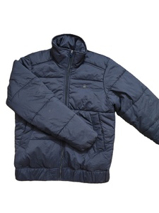 Venta al por mayor Chaqueta de invierno casual para hombre con capucha gruesa Acolchado Feacock Feather Chaqueta larga-Venta entera - Product Image 5