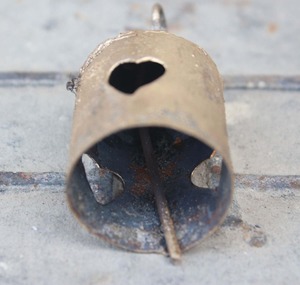 Best Selling Heart Shaped Iron Metal Tin Love Bells Set <b>Rustic</b> Hanging Decor for <b>Door</b> Window and Balcony Available for Sale - Product Image 6
