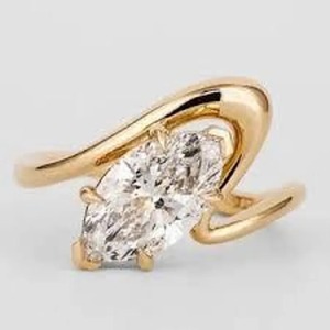 Anillo de compromiso de moissanita con corte marquesa, anillo de doble banda único, anillo de boda de diamante marquesa, anillo de oro amarillo, anillo de promesa para ella. - Product Image 4