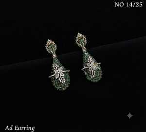 Boucles d'oreilles pendantes style indien en pierre AD, bijoux de luxe en forme de goutte d'eau à motif floral, vente en gros, boucles d'oreilles pendantes en diamant américain pour femmes - Product Image 1