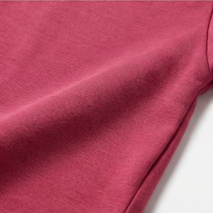 เสื้อครอปท็อปโยคะแขนสั้นสำหรับผู้หญิง พิมพ์โลโก้ได้ตามต้องการ ผลิตจากโพลีเอสเตอร์ผสมสแปนเด็กซ์ เหมาะสำหรับออกกำลังกายในฤดูใบไม้ผลิ สามารถปรับแต่งสีได้ - Product Image 5