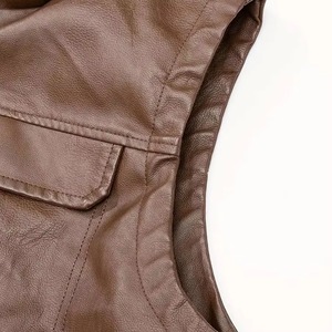 Chaleco de cuero personalizable de última versión para el club de motociclistas, cómodo, informal y a la moda, chaleco de cuero para motociclistas. - Product Image 3