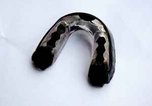 Protector Bucal de Material EVA Estándar para Protección Dental, Protector Bucal de Alta Calidad para Adultos, para Boxeo y Lucha, del Mejor Proveedor OEM - Product Image 2