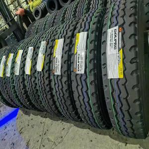 Livraison rapide Pneus de camion 12R22.5 Qualité supérieure Achetez maintenant Pneus durables Offrant sécurité, résistance et confort - Product Image 2