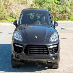 Porsche Cayenne Turbo 2011 - Product Image 1
