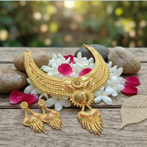 Parure de bijoux ethniques classiques plaqués or Divyoro Orissa, motif floral, pour femmes, mariages, fêtes et occasions festives - Product Image 4