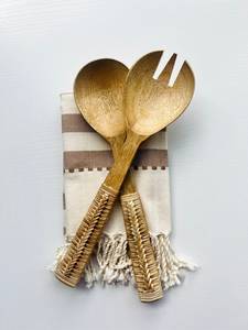 Cucharas para Ensalada Hechas a Mano con Madera de Mango y Mangos de Ratán Tejidos, Diseño Geométrico Bohemio, Utensilios de Cocina Naturales - Product Image 2