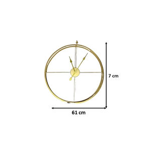 Élégance intemporelle. Une horloge murale dorée minimaliste qui ajoute une touche de sophistication à n'importe quel espace. - Product Image 1