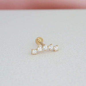 Zisma 14K Gold Curved Lab Grown Diamond Labret Internal Threaded Flat <b>Back</b> 5 Stone Cluster Piercing Stud Diamond Manufacturer - Product Image 4