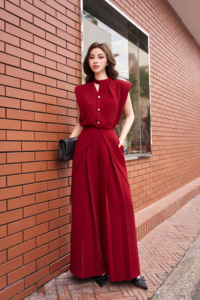 Blusa Roja sin Mangas para Mujer, Cuello Mandarín, Botones al Frente, Satén Elegante, para Oficina, Color Sólido, Corte Regular, MIRANDA - Product Image 2