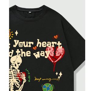 เสื้อยืดโอเวอร์ไซส์ลายกราฟิกพิมพ์ลายหัวกะโหลกหัวใจ ผ้าคอตตอนหนา เสื้อยืดผู้ชายสไตล์ Y2K กอธิค สตรีทแวร์ ขายส่งจำนวนมาก - Product Image 4