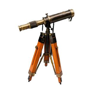 Telescopio de Latón con Acabado Marrón Antiguo, Soporte de Madera Estilo Antiguo, Hecho a Mano, ESTILO ANTIGUO, para ARTESANÍA, Uttarakand, en Venta - Product Image 3