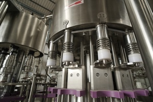 Machine de remplissage d'eau minérale 60 Bpm - Product Image 2