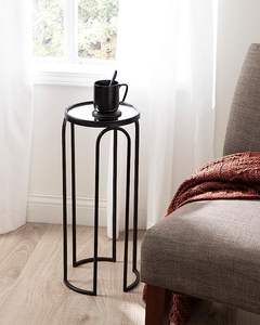 Mesa de Centro Contemporánea con Tapa de Vidrio y Estructura Metálica Geométrica, Perfil Delgado, Ahorra Espacio, para Interiores Elegantes - Product Image 4