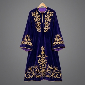 Tunique de cérémonie de luxe en velours violet, broderie en fils d'or, robe royale, robe de mariée artisanale Zardozi, robe de couronnement - Product Image 1