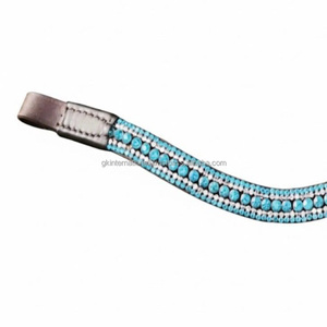 Bandeau de tête de cheval en cuir véritable, de qualité excellente, fait main, avec cinq rangées de cristaux bleus et blancs, strass et chaîne métallique. - Product Image 1