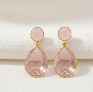 ต่างหูประดับพลอยสีชมพู |   เงินแท้ 925 ชุบทอง 18K |   พลอยรูปไข่และรูปลูกแพร์ |   ต่างหูแบบห้อยขนาด 5 นิ้ว 22 กรัม ของขวัญสำหรับเธอ - Product Image 2