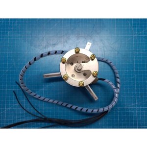 Ensemble de chauffage Lam Research 715-038815-009 E 715-038815-009 d'occasion, pièces d'équipement semi-conducteur Legacy - Product Image 1