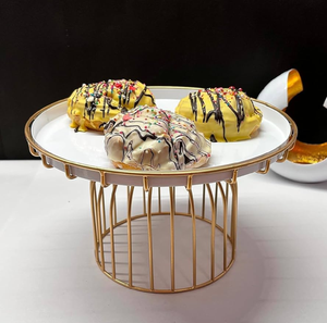 Elegant six-piece golden cake stand set features unique versatile pedestals and sturdy <b>risers</b>. available at wholesale prices. - Product Image 2