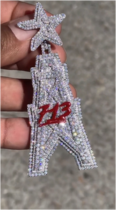 จี้ห้อยตัวอักษรแบบฮิปฮอปประดับเพชรโมอิสซาไนต์ VVS  ปรับแต่งได้ตามต้องการ ขายส่ง  ทำจากเงินแท้ 925 เหมาะสำหรับทั้งชายและหญิง ใช้ในงานปาร์ตี้ - Product Image 3