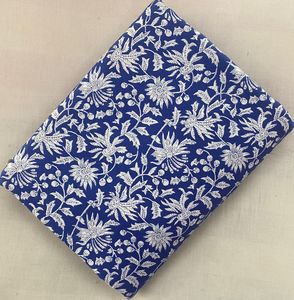 Tela de Algodón Orgánico con Estampado Étnico, 100% Algodón, Material Floral para Ropa de Boutique, Fabricación Textil Sostenible para el Hogar, Venta al Por Mayor - Product Image 1