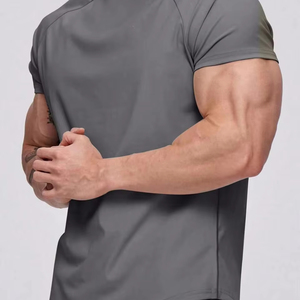 Camiseta de Hombre Oversize con Hombros Caídos y Cuello Redondo, 100% Algodón de Alta Calidad, Diseño de Logotipo Personalizado, Patrón Tejido Estampado, Anti-Pilling - Product Image 1