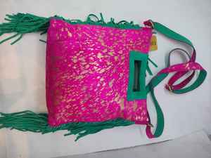 Sac bandoulière léger et durable avec fermeture éclair pour femme – Sac à bandoulière tendance pour usage quotidien et extérieur - Product Image 6