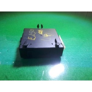 ECUs y Módulos de Computación Usados de Clase E A2129006318 - Product Image 3