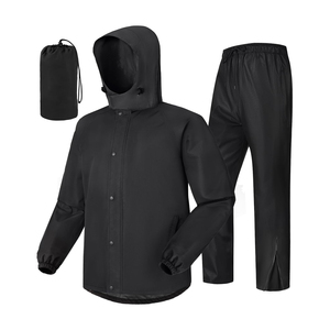 Traje Impermeable de Alto Rendimiento, Proveedor de Ropa Premium para Viajes y Senderismo al Aire Libre - Product Image 1