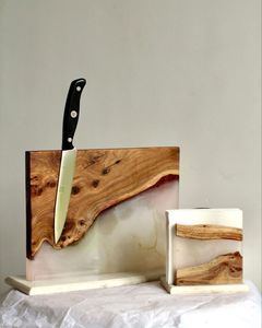 Boîte à mouchoirs vintage en bois faite à la main avec découpe en forme de cœur, support sur pied pour la maison, les tables à manger et les tables basses - Product Image 5