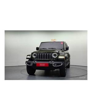 Jeep Wrangler 2.0 Sahara 2024, Techo Descapotable, 4 Puertas, con Caja de Cambios Automática y Cámara Trasera, 17,537 km, Volante a la Izquierda - Product Image 3