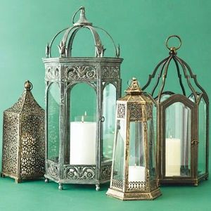 Farol de latón hecho a mano, portavelas de metal para decoración del hogar - Product Image 2