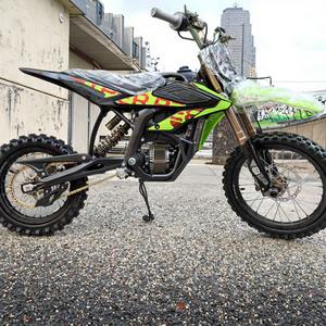 Motocicletas Todoterreno Surron 2025 Hyper Bee, Light Bee X, Ultra Bee, Motor Central de 60v, Batería de Litio - Product Image 4