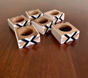 Best Seller Wood Resin Napkin Ring Creative Design Epoxy Resin Napkin Ring Shape Model Pattern at reasonable wholesale price - Product Image 2