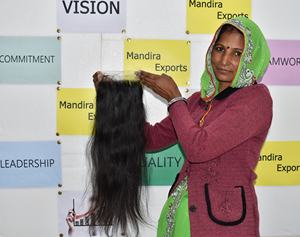 Extensions de cheveux humains vietnamiens vierges naturels assortis à la dentelle suisse 7*7 fermeture cuticule droite du temple alignée sans produit chimique - Product Image 5