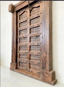Porte double en bois vintage de Bangalore, style héritage indien, avec cadre orné, quincaillerie métallique antique, darwaza traditionnel rustique - Product Image 2