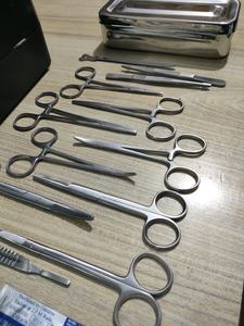 Juego de instrumentos básicos de cirugía menor de alta calidad de 13 piezas con caja de acero inoxidable Proveedor de acero inoxidable de Pakistán - Product Image 3