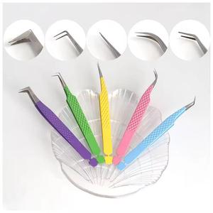 Juego de Pinzas para Pestañas Morje Surgical Logo, Herramientas de Precisión de Acero Inoxidable, Puntas Dentadas, 10 mm de Longitud, Caja con Diseño de Mariposa - Product Image 4