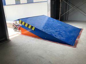 Excelente nivelador de muelle de cilindro hidráulico 10 toneladas apilador eléctrico peatonal almacén logístico y garantía 1 año mecánico - Product Image 4