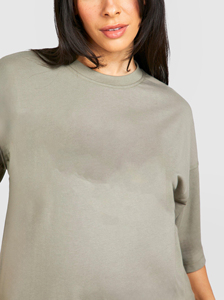 Ensemble T-shirt et short en coton 100 % fabriqué en usine, grande taille, col rond, épaules tombantes, manches courtes, couleur unie, écologique et respirant - Product Image 3