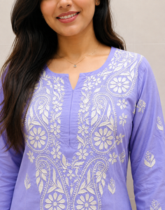 Kurti Lavanda Recto para Mujer con Elegante Estampado Floral Blanco, Compre Directamente del Proveedor - Product Image 3